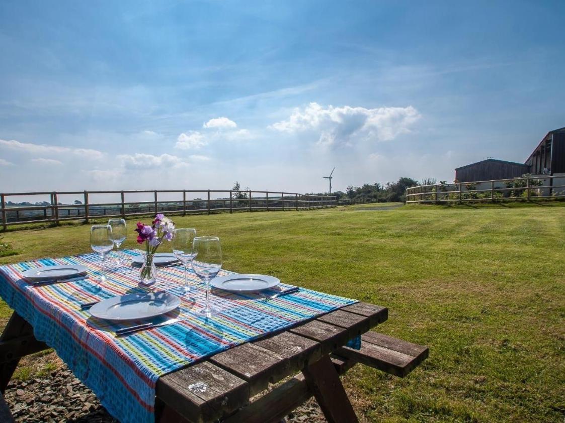 Billy'S Barn Villa Bradworthy Екстериор снимка
